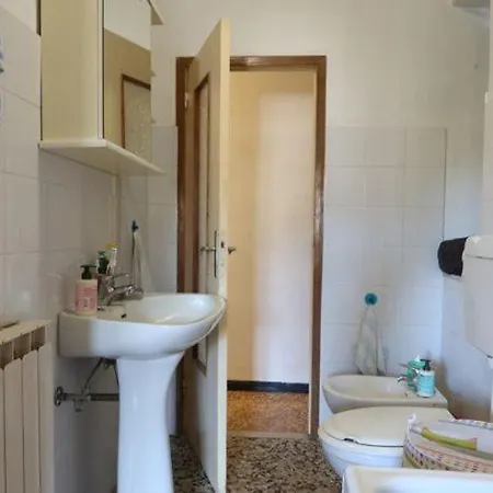 Stunning Sea Views ! *